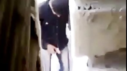نوجوان جوان فیلم سکسی کوتاه با کیفیت می شود