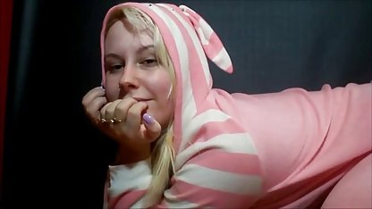 Mindy به روز LAN و سپس سکس کارتونی کوتاه ماساژ سمور یا راسو Liv